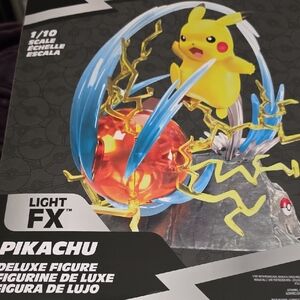 Pikachu Deluxe Figure with Light FX